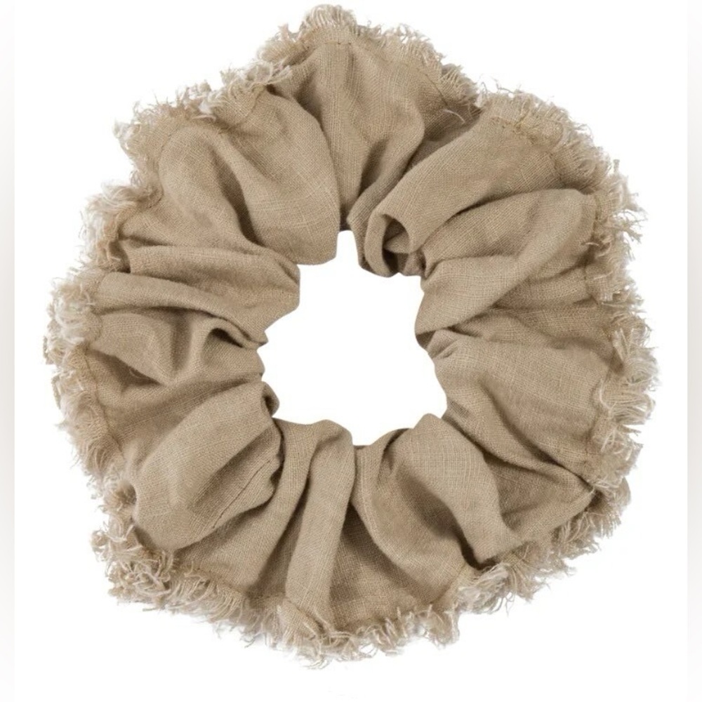 Donni. linen scrunchie -Sand